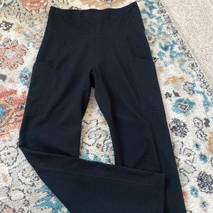 Aerie leggings with side pocket